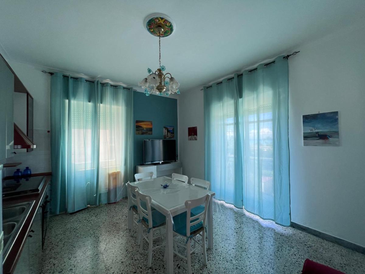 Apartamento Amelia A Mare Paola Exterior foto